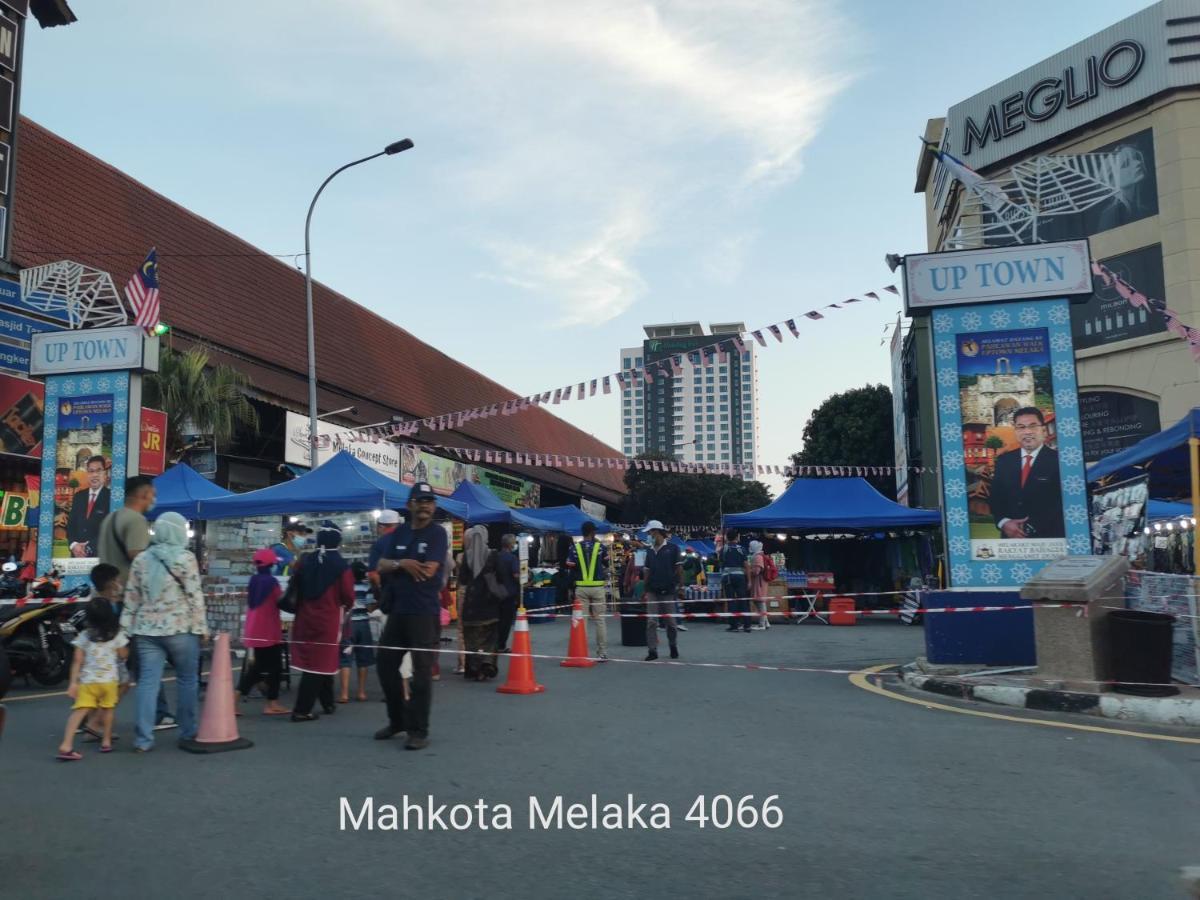 Homestay Melaka Mahkota Melaya Raya Esterno foto